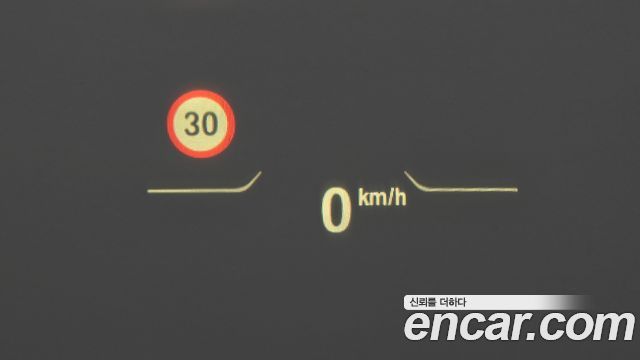 BMW 1-Series 2024 — photo 24