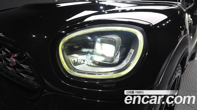 Mini Countryman 2022 — photo 8