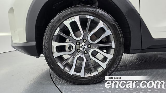 KG Mobility Torres 2023 — photo 5