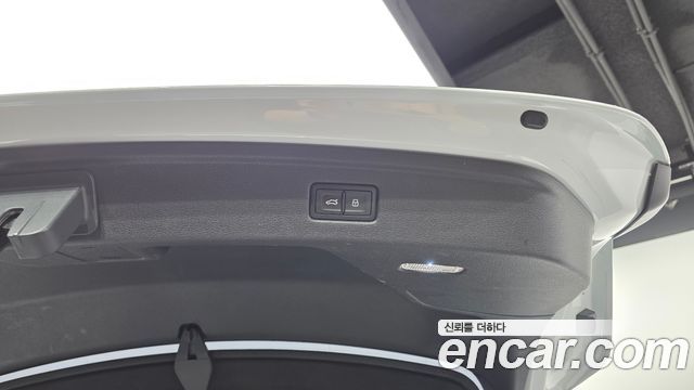 Audi A5 2019 — photo 23