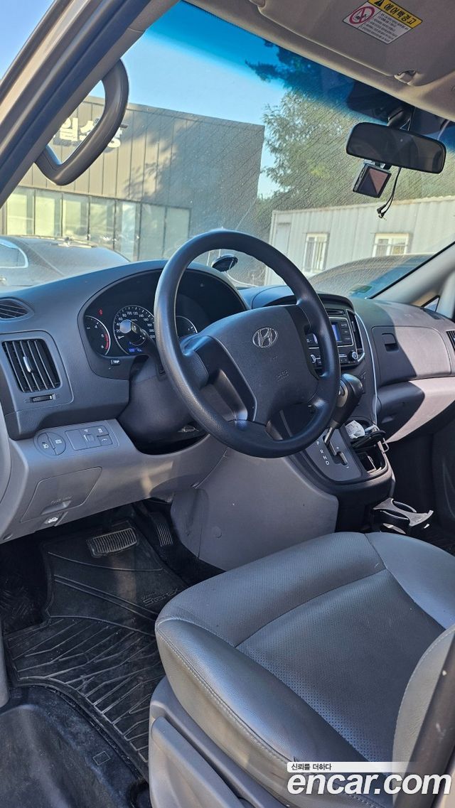 Hyundai Starex 2018 — photo 7