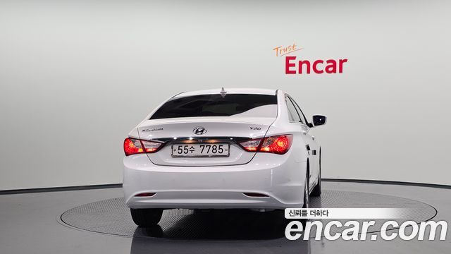 Hyundai Sonata 2012 — photo 4