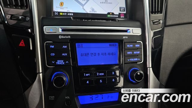 Hyundai Sonata 2012 — photo 21