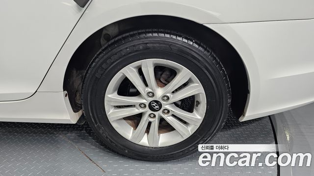 Hyundai Sonata 2012 — photo 7