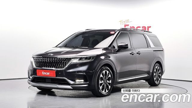 Kia Canival 2021 — photo 1