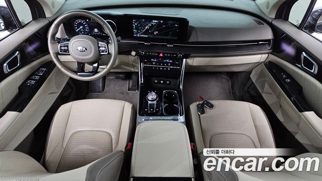Kia Canival 2021 — photo 10