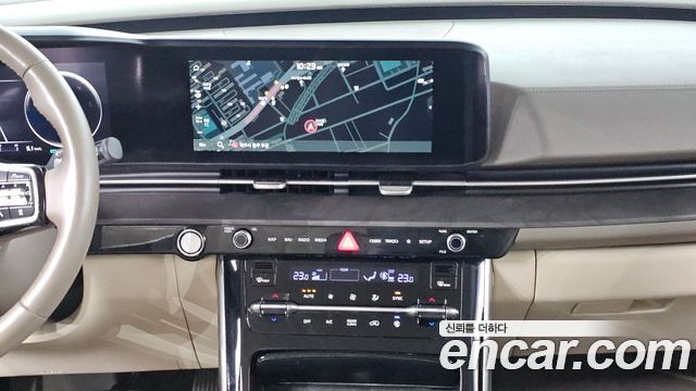 Kia Canival 2021 — photo 20