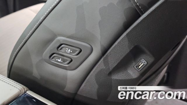 Kia Canival 2021 — photo 27