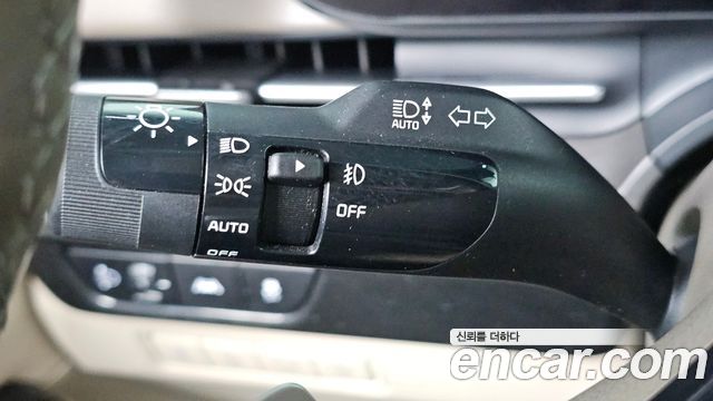 Kia Canival 2021 — photo 30