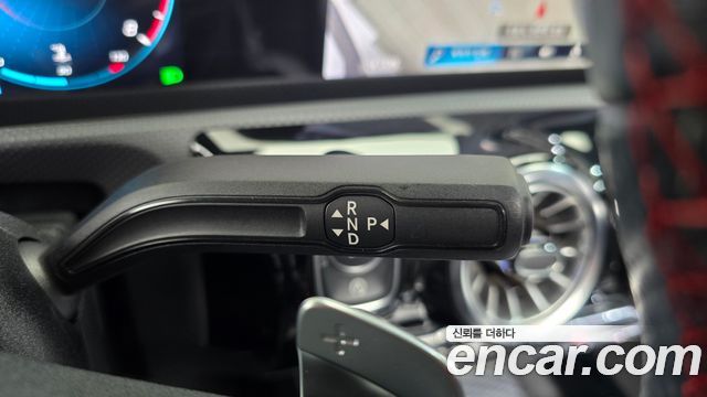 Mercedes-Benz CLA-Class 2023 — photo 9