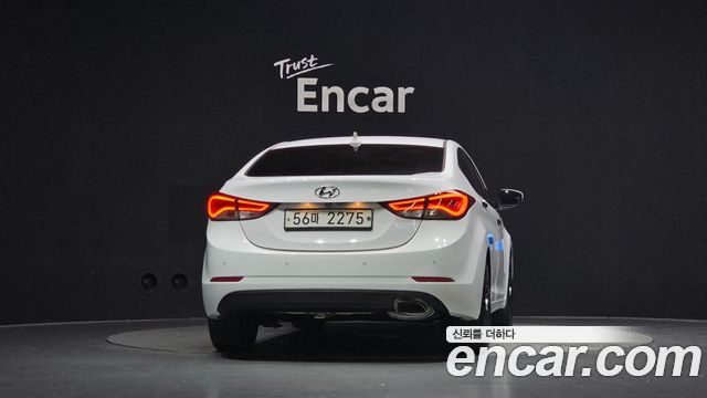 Hyundai AVANTE 2015 — photo 4