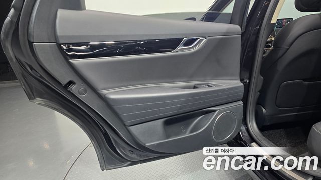 Genesis G80 2024 — photo 15