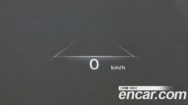 Genesis GV70 2023 — photo 17