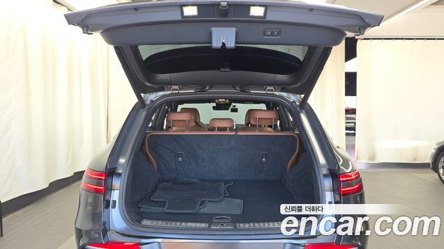 Genesis GV70 2023 — photo 20