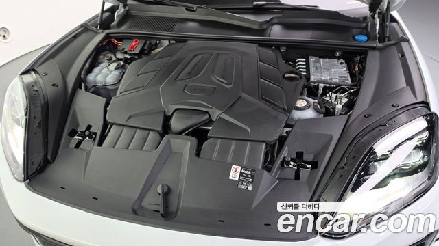 Porsche Cayenne 2025 — photo 6