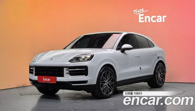 Porsche Cayenne 2025 — photo 1