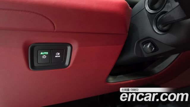 Porsche Cayenne 2025 — photo 27
