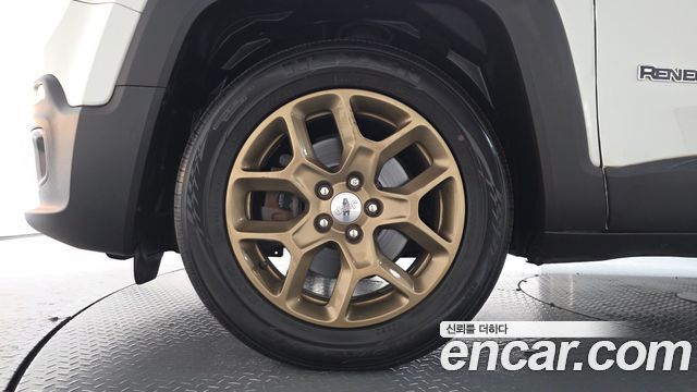Jeep Renegade 2017 — photo 5