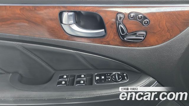 Hyundai Equus 2015 — photo 12