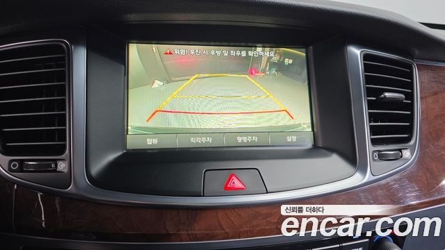 Hyundai Equus 2015 — photo 16