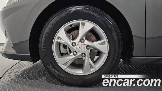 Hyundai AVANTE 2021 — photo 5