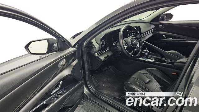Hyundai AVANTE 2021 — photo 10