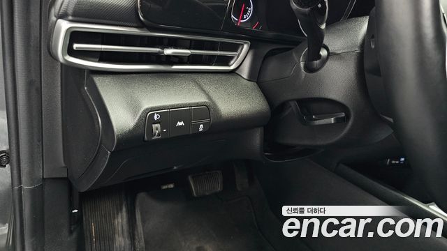 Hyundai AVANTE 2021 — photo 16