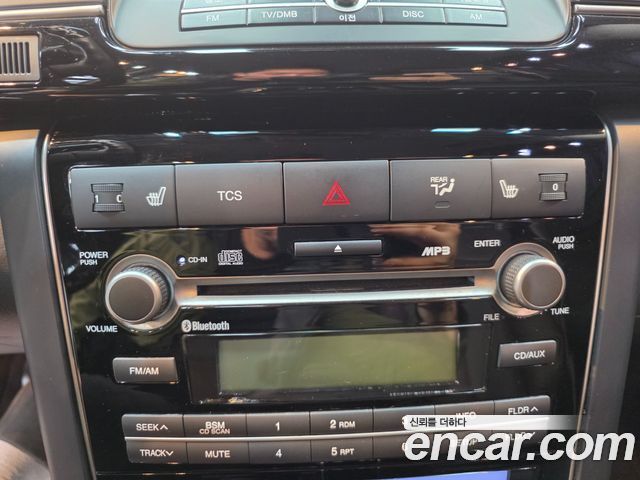 Kia OPIRUS 2011 — photo 12