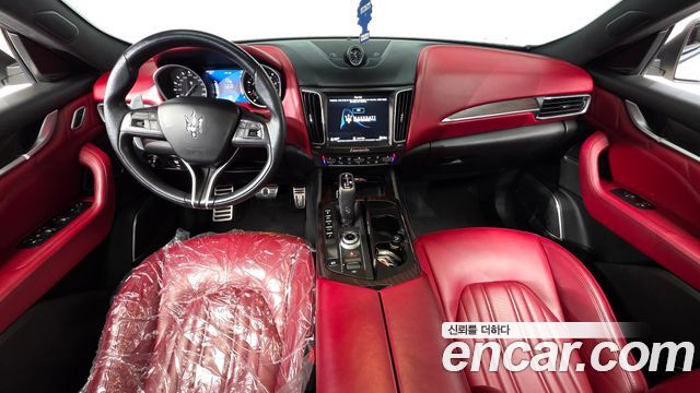 Maserati Levante 2019 — photo 7