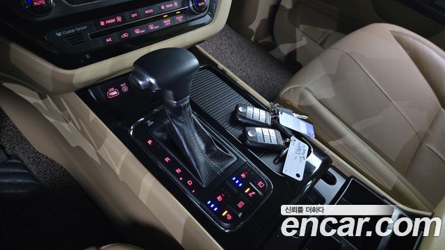 Kia Canival 2017 — photo 12
