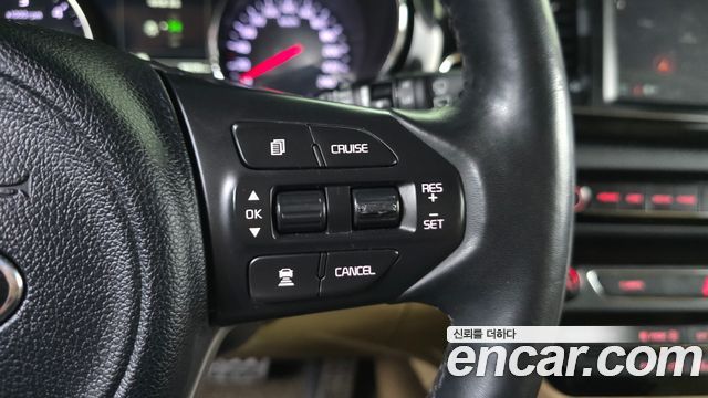 Kia Canival 2017 — photo 24