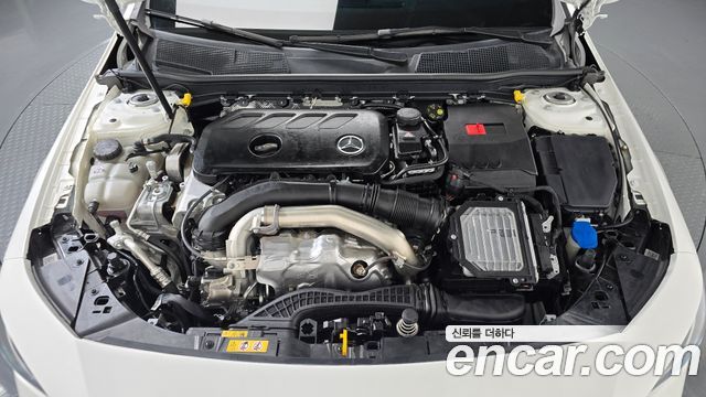 Mercedes-Benz CLA-Class 2026 — photo 6