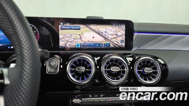 Mercedes-Benz CLA-Class 2026 — photo 13