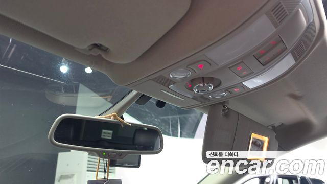 Audi Q7 2015 — photo 19
