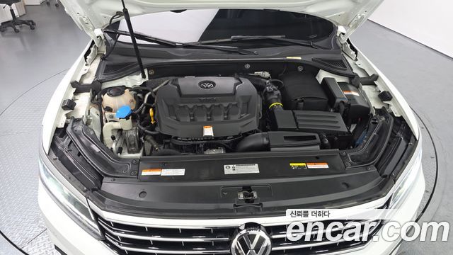Volkswagen Passat 2018 — photo 6