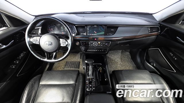 Kia K7 2019 — photo 10
