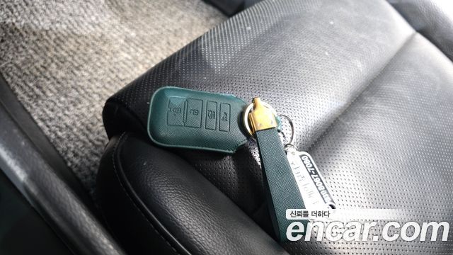 Kia K7 2019 — photo 22