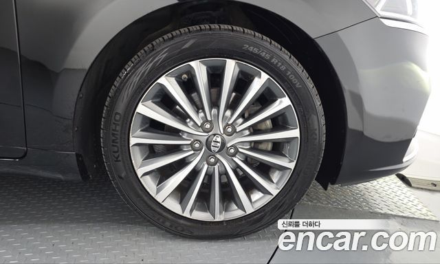 Kia K7 2019 — photo 7