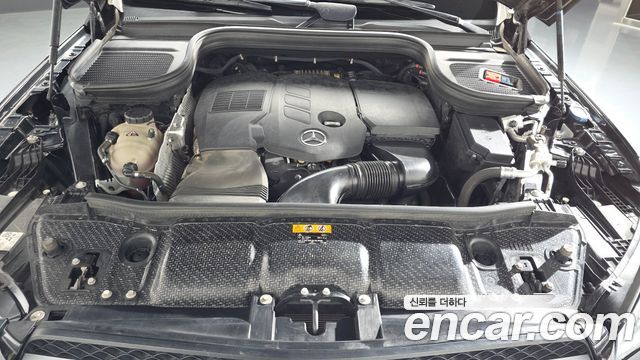 Mercedes-Benz GLE-Class 2019 — photo 6