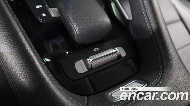 Mercedes-Benz GLE-Class 2019 — photo 22
