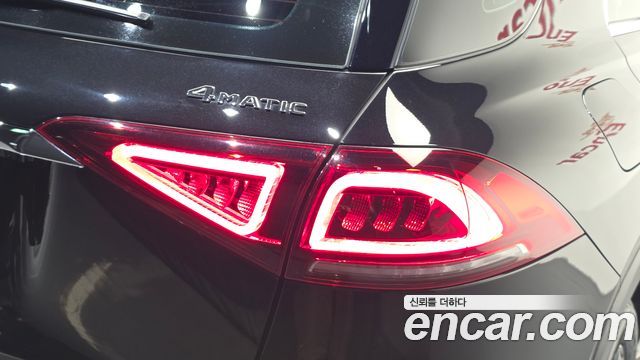 Mercedes-Benz GLE-Class 2019 — photo 9