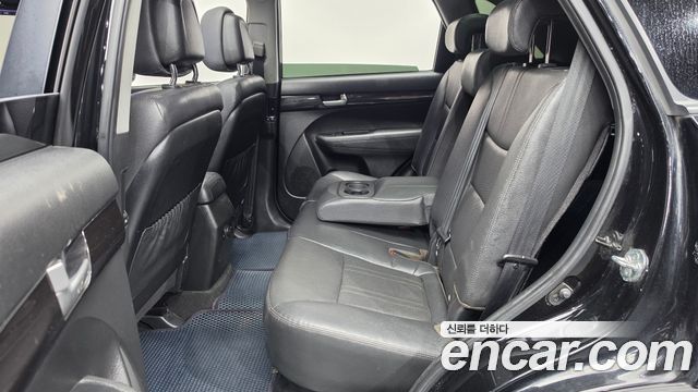 Kia Sorento 2012 — photo 11