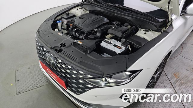 Hyundai Grandeur 2023 — photo 6