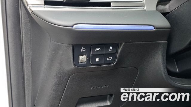 Hyundai Grandeur 2023 — photo 13