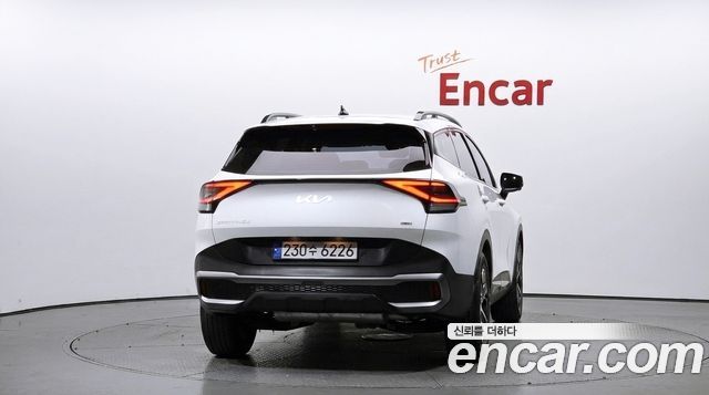Kia Sportage 2023 — photo 4