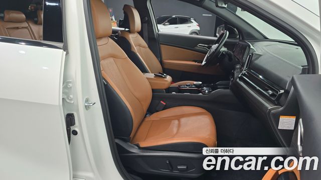 Kia Sportage 2023 — photo 16