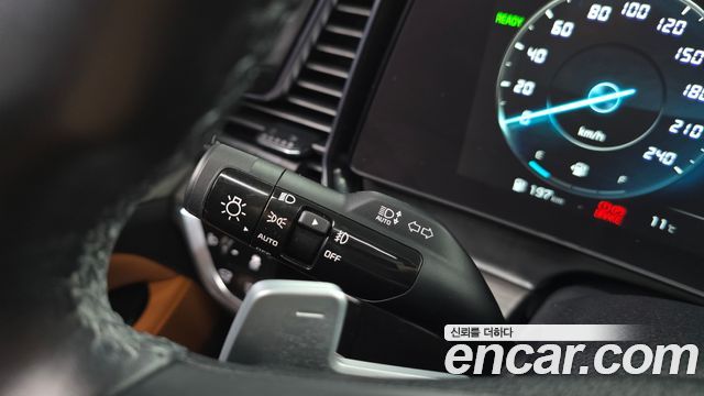 Kia Sportage 2023 — photo 32