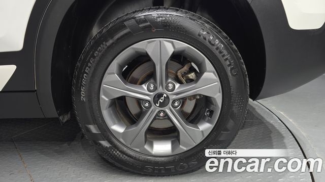 Kia Seltos 2023 — photo 7