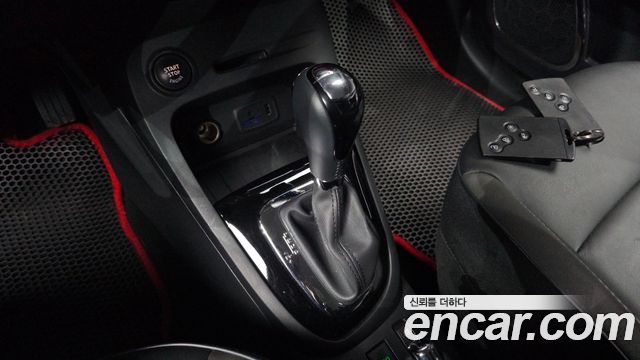 Renault Korea QM3 2015 — photo 12