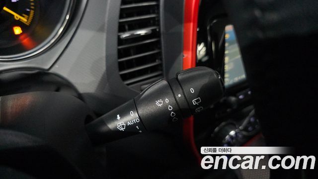 Renault Korea QM3 2015 — photo 24